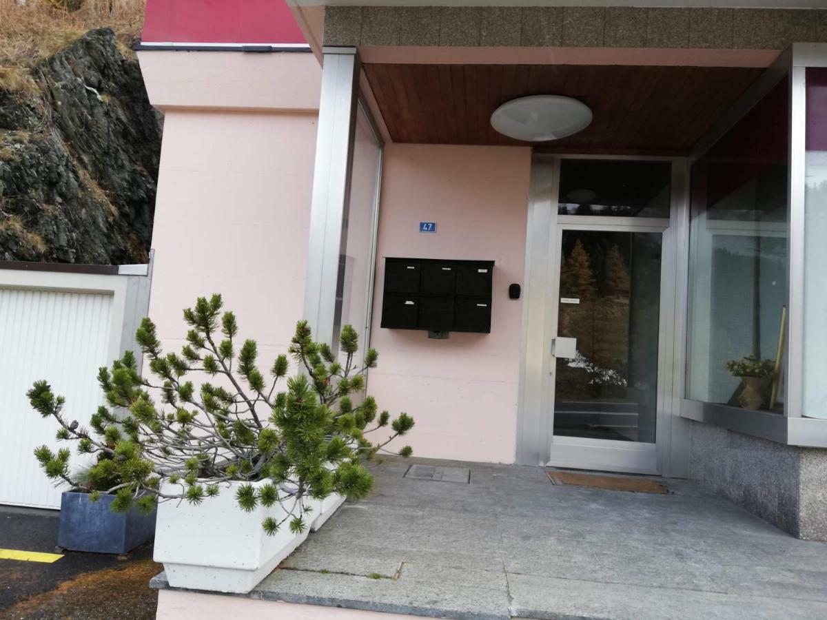 Ferienwohnung Les Nis Bourg-Saint-Pierre Exterior foto